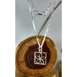 Pendentif Fleur En Filigrane D'argent - Micotiti -Mode Vêtement Magasin pendentif fleur en filigrane d argent micotiti 2